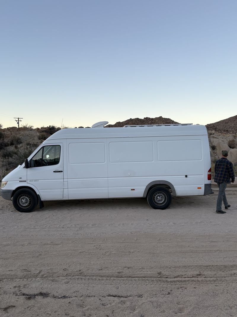 Picture 5/24 of a 2003 Sprinter 2500 SHC for sale in Joshua Tree, California