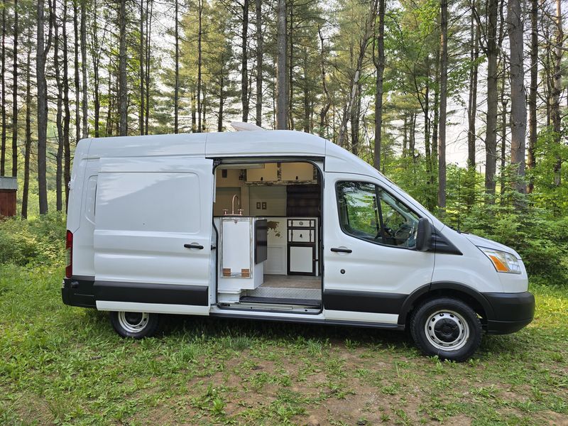 Picture 3/45 of a Ford Transit 250: 2019: High Roof: 148" WB for sale in Gouverneur, New York