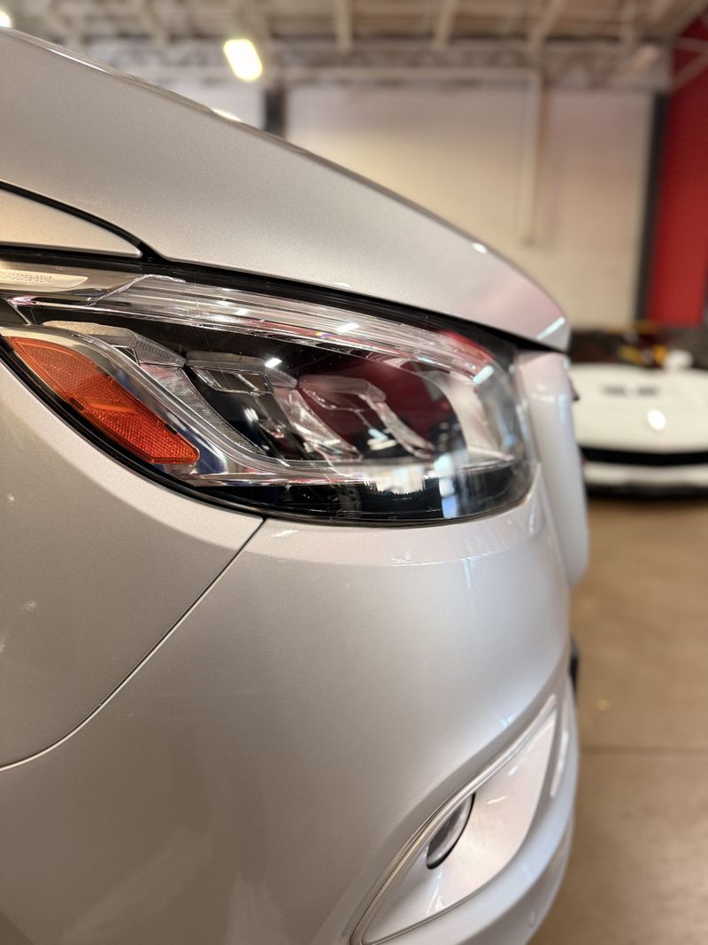 Picture 3/20 of a 2023 AWD MB Custom Crew Sprinter 2500 144 for sale in Addison, Texas