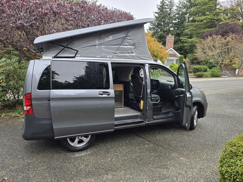 Picture 1/12 of a 2021 mercedes metris peace van for sale in Seattle, Washington