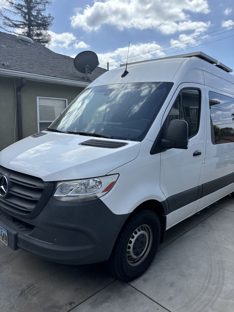 Picture 1/37 of a Low miles 2019 Mercedes Sprinter 2500 Turbo Diesel 3.0 V6   for sale in Monrovia, California