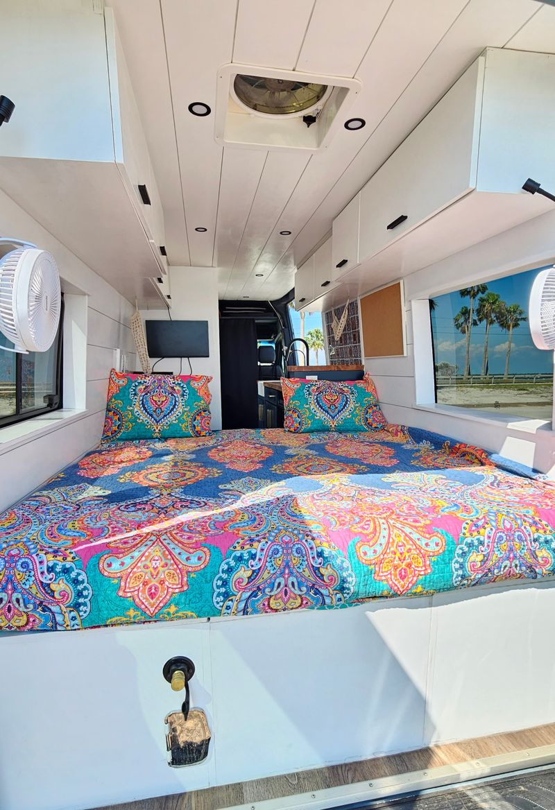 Picture 3/14 of a 2021 Mercedes Sprinter 3500- DELIVERY AVAILABLE for sale in Redford, Michigan