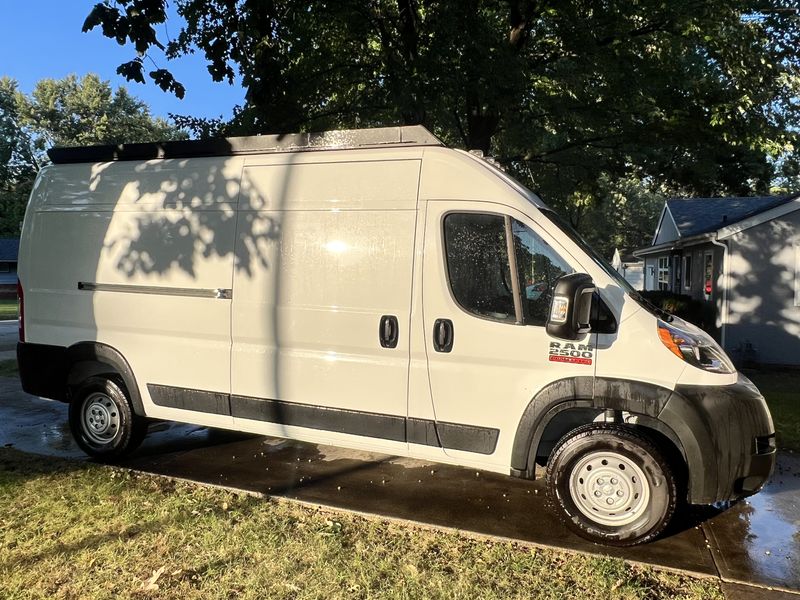 Picture 5/9 of a 2022 RAM ProMaster 159" High Roof | The Ultimate Starter Kit for sale in Prairie Village, Kansas