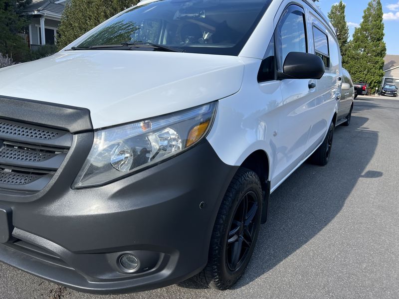 Picture 5/43 of a 2016 Mercedes Metris Pop-top for sale in Reno, Nevada