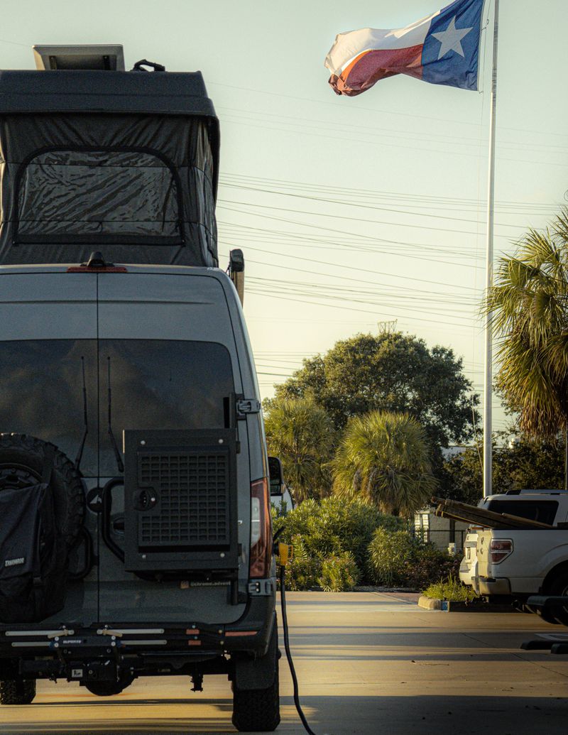 Picture 2/22 of a 2022 Mercedes Sprinter 4×4 – Adventure-Ready Overland Build for sale in Georgetown, Texas