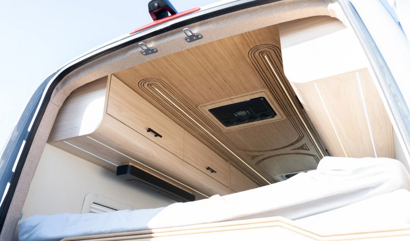 Picture 5/26 of a AWD Sprinter SV Scout - "AquaVan" for sale in San Diego, California