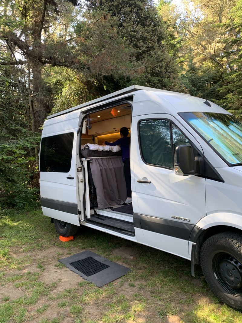 Picture 3/7 of a 2008 Dodge Sprinter Camper Conversion for sale in Rohnert Park, California