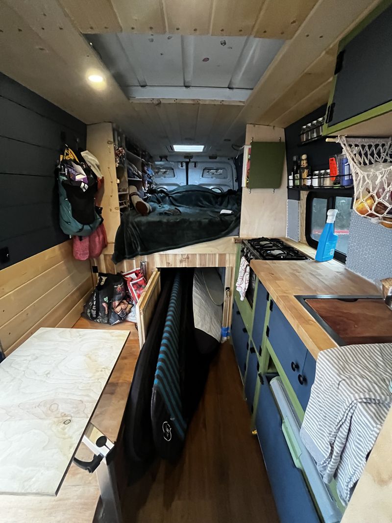 Picture 4/19 of a 2018 Freightliner Sprinter Van 170” WB High Roof for sale in Salt Lake City, Utah