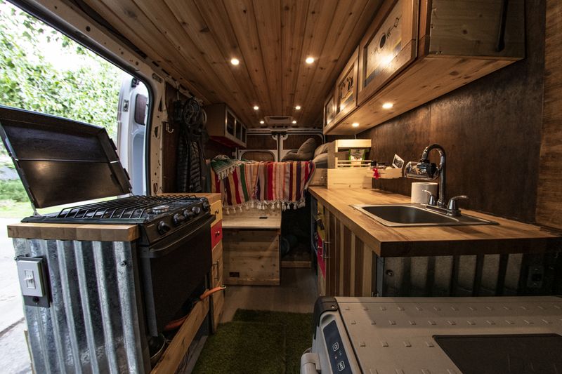 Picture 4/10 of a 2017 RAM Promaster 159 High Roof for sale in Silverthorne, Colorado