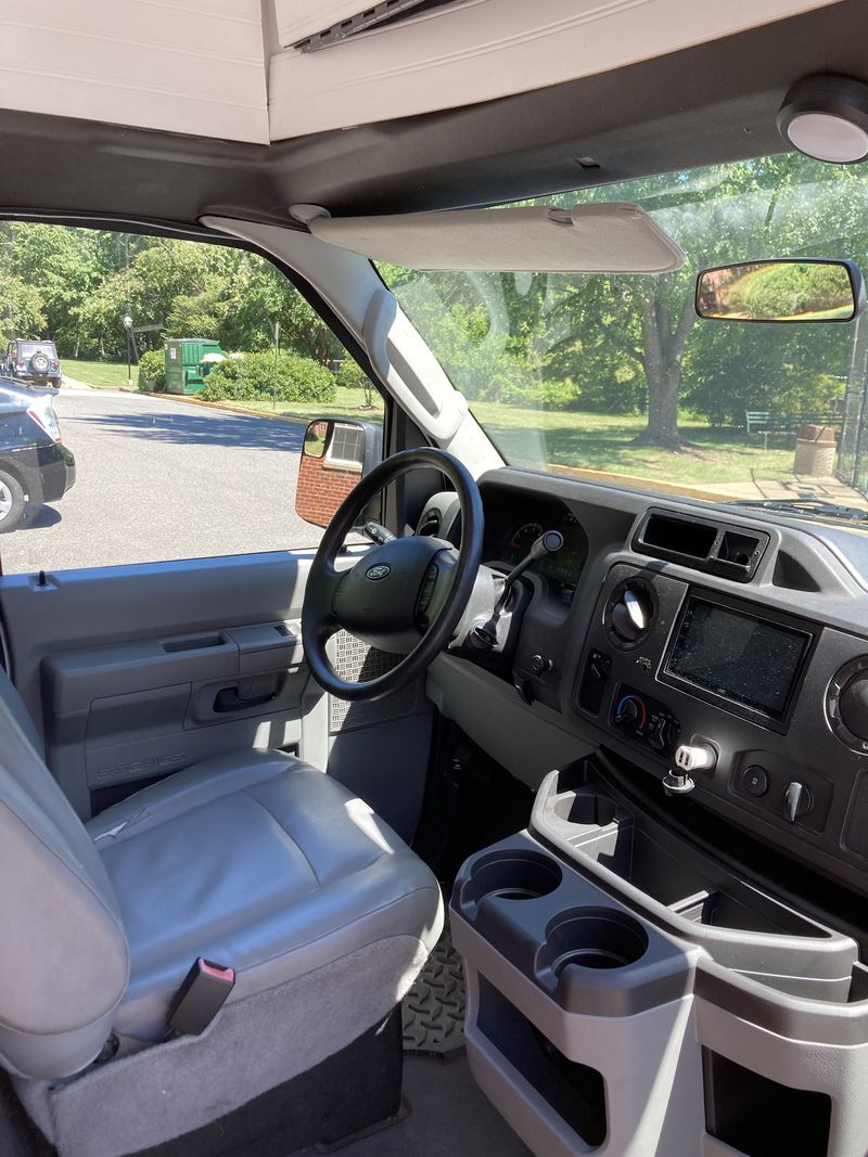 Picture 5/20 of a 2014 Ford E350 Super Duty Double High Top for sale in Alexandria, Virginia