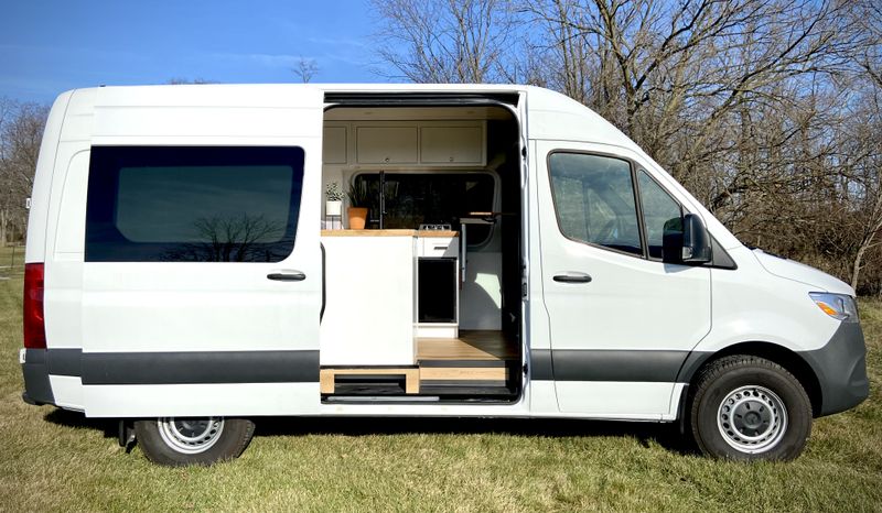 Picture 6/33 of a Brand New 2020 Mercedes 144 Sprinter 2500 for sale in Parker, Colorado