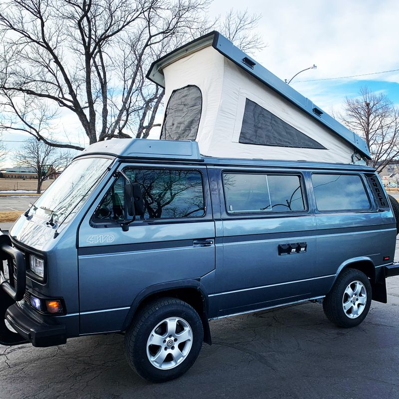 Picture 4/38 of a 1986 Volkswagen Vanagon Wesrfalia Syncro for sale in Billings, Montana