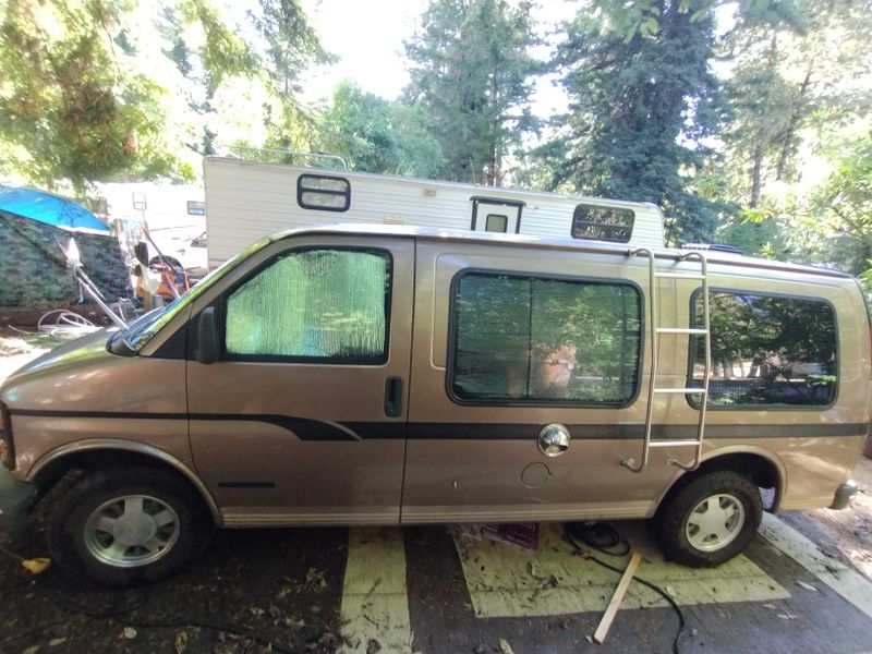 Picture 3/30 of a ($5000 OBO) 1999 GMC Savana Conversion 1500 V8 5.7 Liter  for sale in Leggett, California