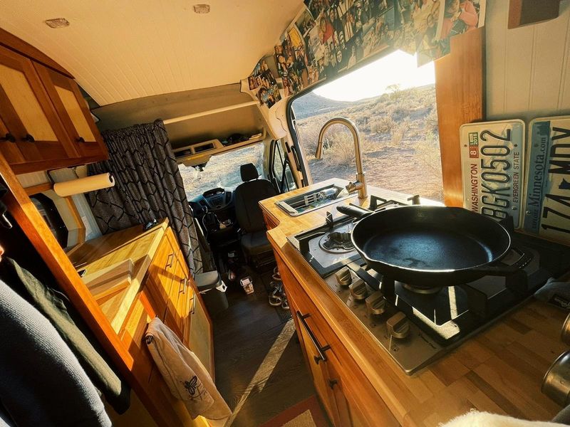 Picture 3/10 of a 2018 Ford Transit 350 Custom Campervan for sale in Bellingham, Washington