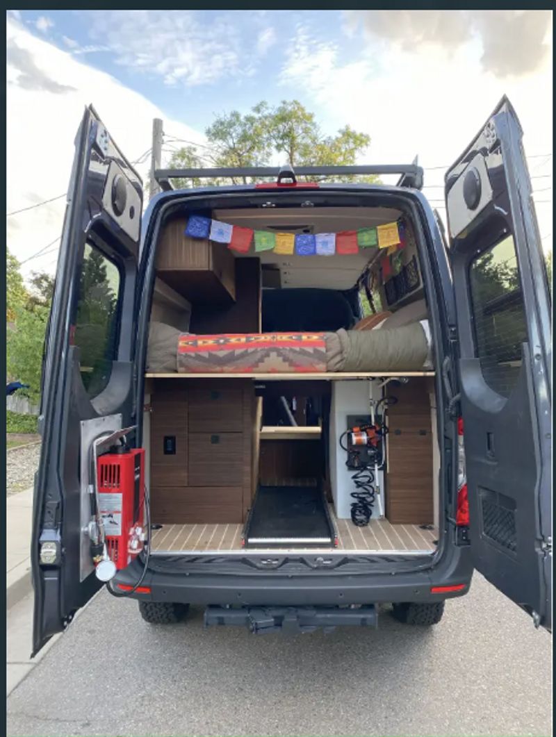 Picture 4/6 of a 2019 MERCEDES-BENZ SPRINTER 144 4X4 for sale in Chico, California