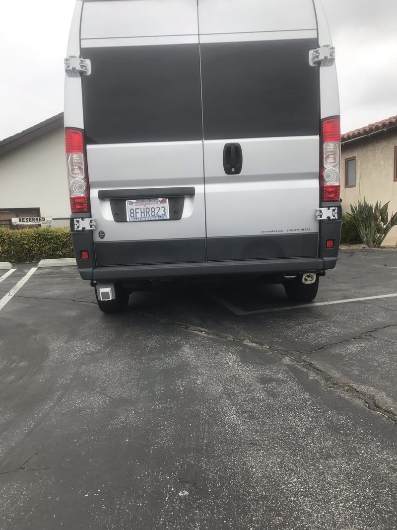 Picture 2/10 of a 2018 Roadtrek  Simplicity SRT SRT for sale in Cathedral City, California