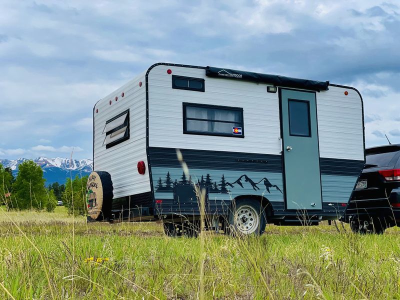 Picture 3/19 of a 1971 Renovated Modern Vintage Camper Trailer for sale in Colorado Springs, Colorado