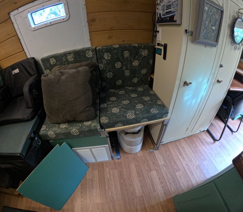 Picture 4/13 of a 2006 Ford E450 Conversion Van for sale in Denver, Colorado