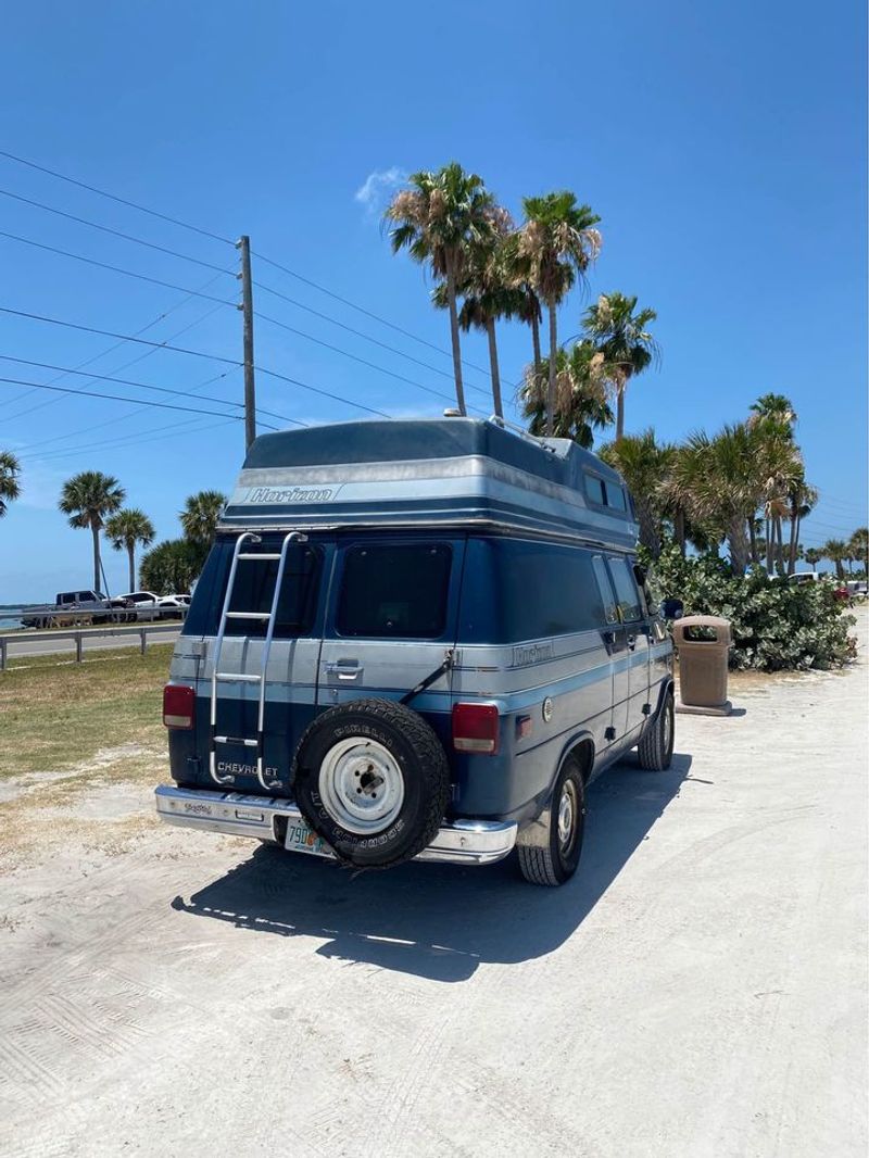 Picture 4/11 of a 1986 Chevy G20 Horizon Campervan for sale in New Port Richey, Florida