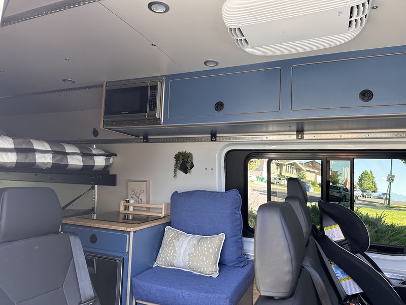 Picture 5/37 of a 2021 Mercedes Sprinter 170 Camper Van for sale in Orem, Utah