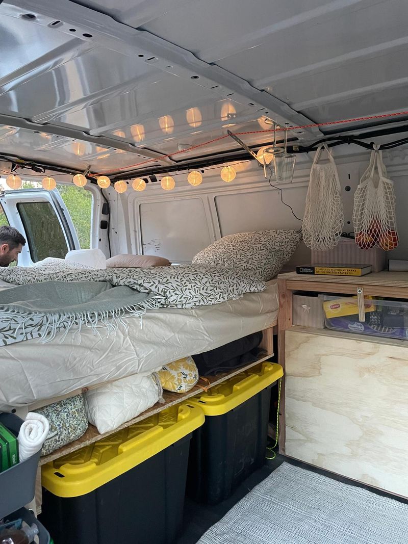 Picture 2/12 of a Ford E250 2007 for sale in Los Angeles, California