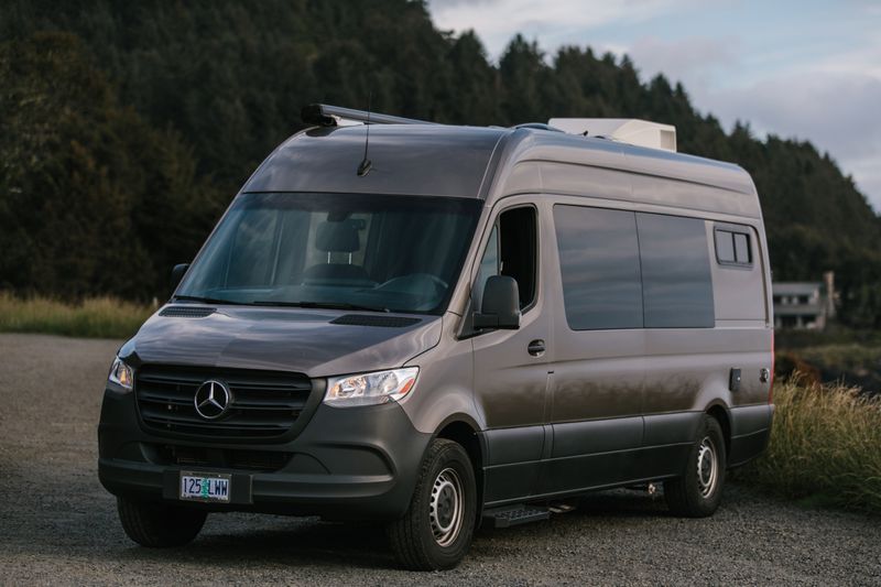 Picture 3/38 of a 2019 Mercedes Benz Sprinter Custom Campervan for sale in Portland, Oregon
