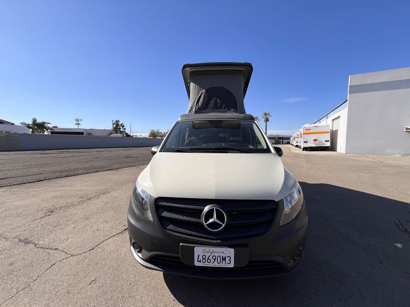 Picture 3/24 of a Mercedes-Benz Metris Camper 2022 for sale in Carson, California