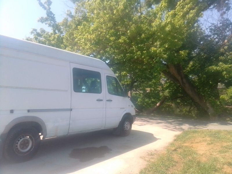 Picture 4/13 of a 2004 Dodge/Mercedes Sprinter T1N High Roof 140'' WB for sale in Durham, North Carolina
