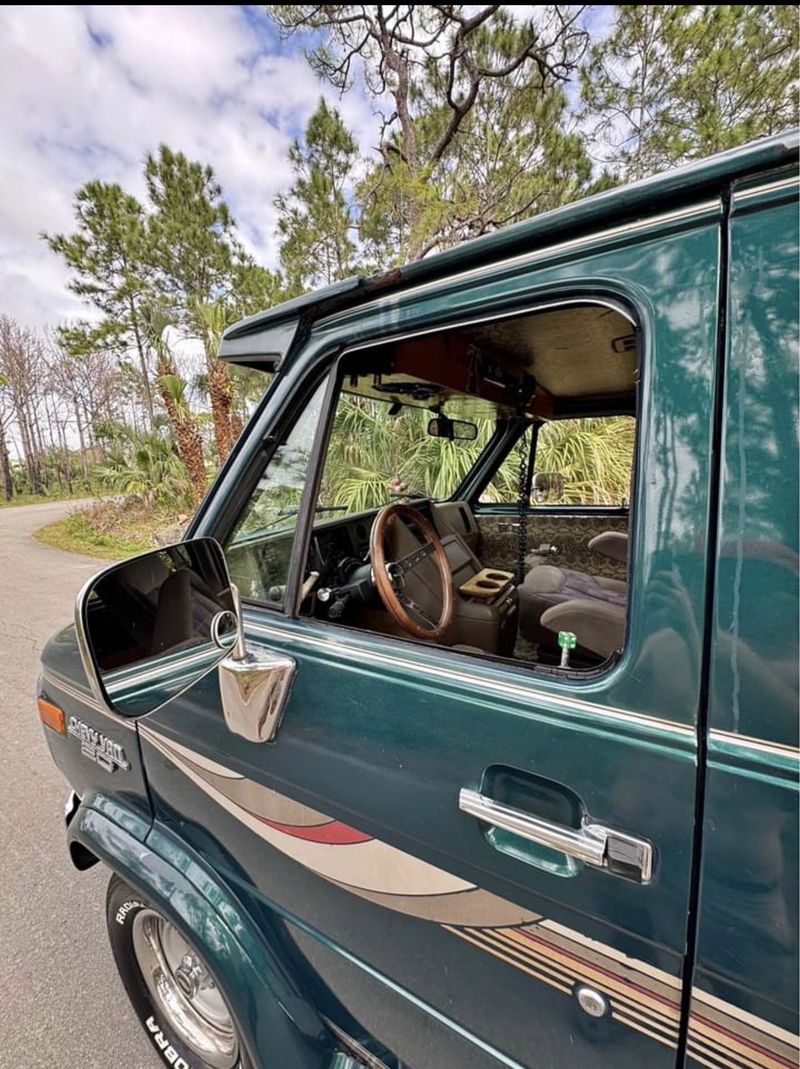 Picture 1/13 of a 1995 Chevrolet G20 for sale in Sarasota, Florida