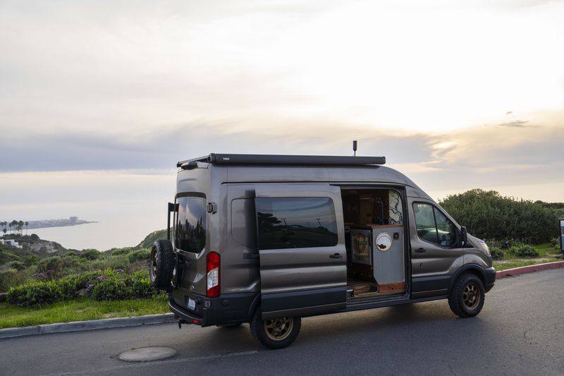 Picture 4/34 of a 2018 Ford Transit High Roof Reg WB for sale in San Diego, California