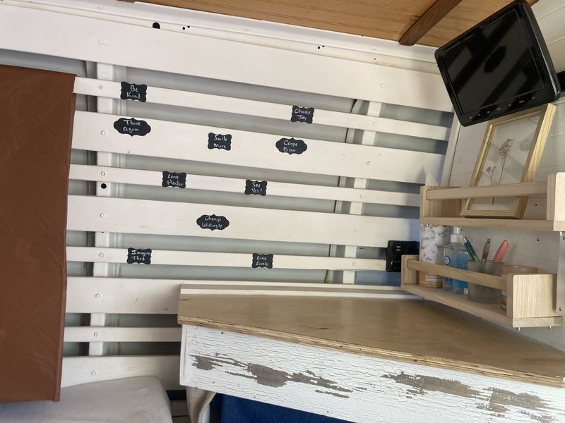 Picture 4/24 of a FREEBIRD CAMPERVAN for sale in Las Vegas, Nevada