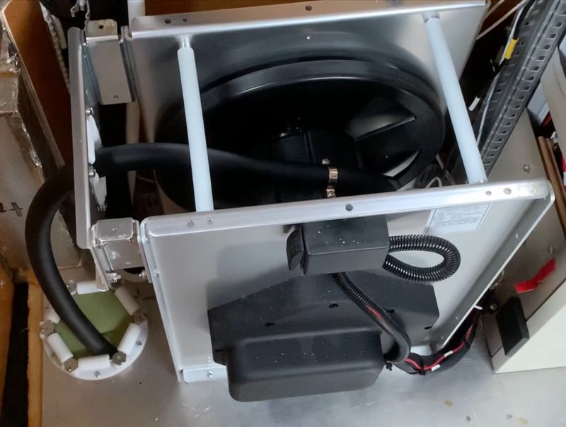 Picture 3/31 of a 2015 Adventure Van, Solar Off-Grid , Four Season for sale in Pottstown, Pennsylvania
