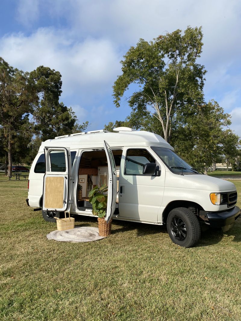 Picture 2/11 of a CAMPERVAN DESIGN WITH SHOWER AND HEATER FORD E150 2002 for sale in Long Beach, California