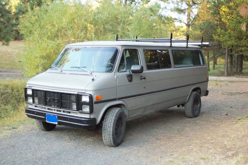 Picture 4/16 of a 1991 GMC Custom Camper Van for sale in Moscow, Idaho