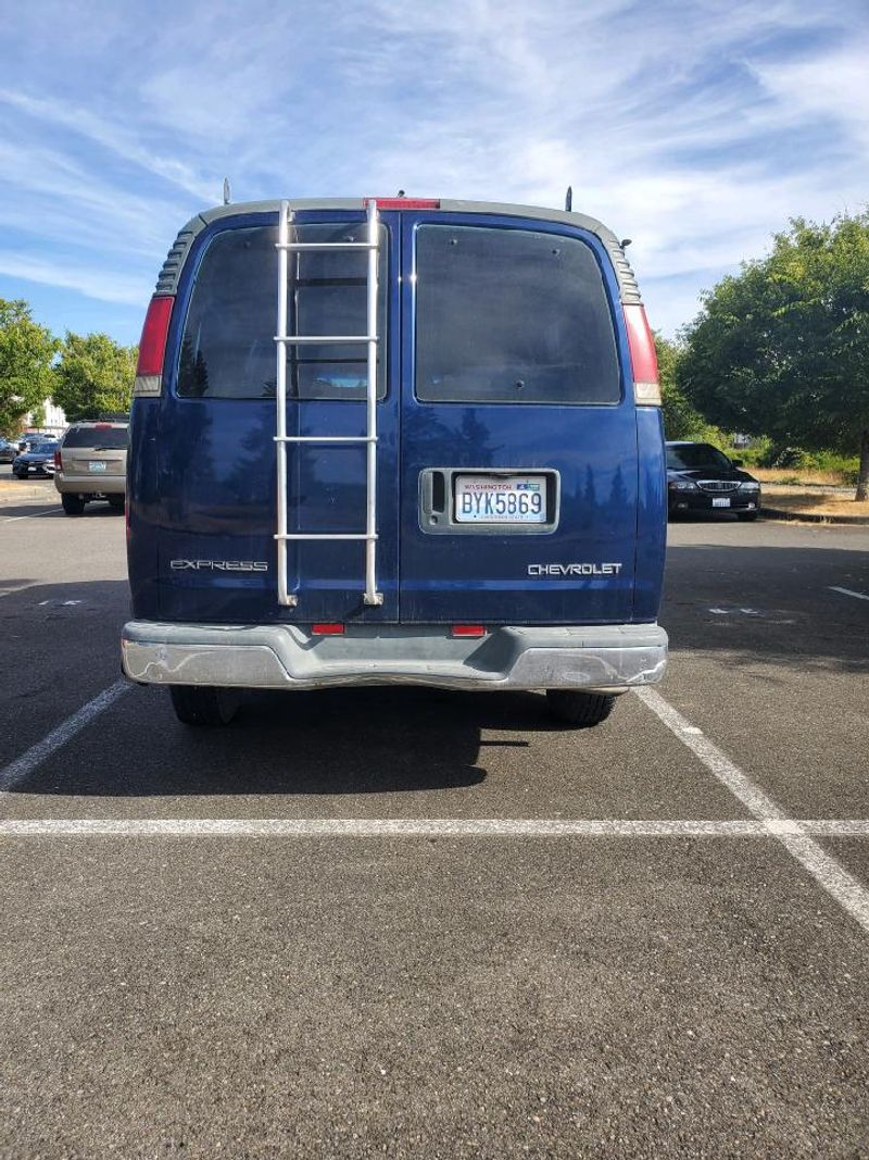 Picture 3/10 of a 2000 Chevy G3500 for sale in Tacoma, Washington