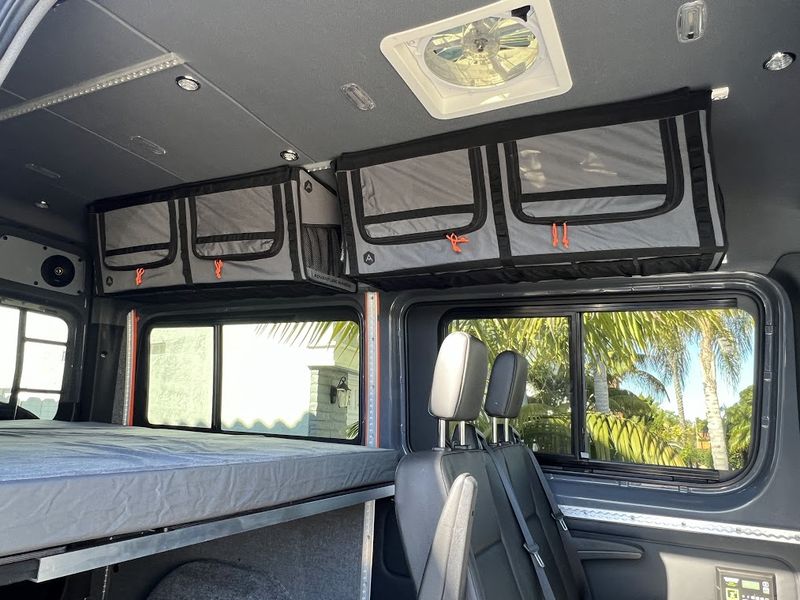 Picture 4/15 of a 2021 4WD Sprinter Weekender LOW Miles for sale in Encinitas, California