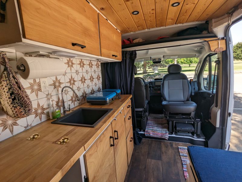 Picture 4/19 of a 2019 Ram promaster (2500, 159wb) for sale in Fresno, California
