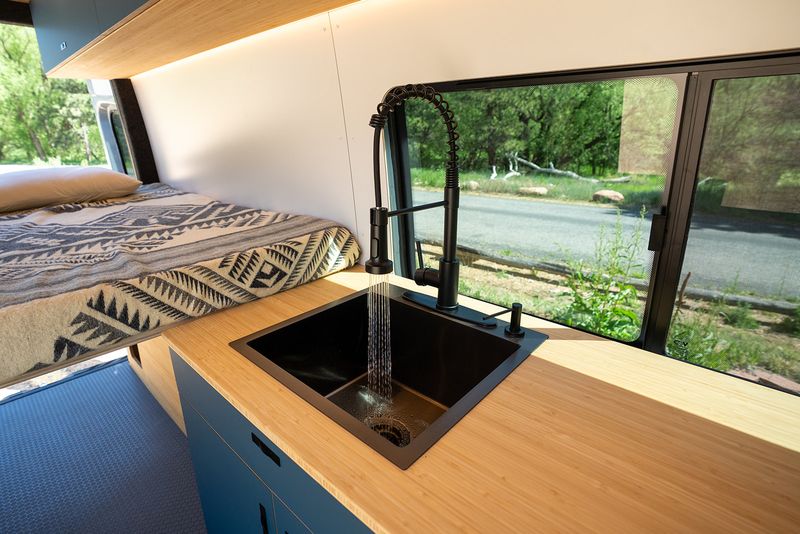 Picture 5/12 of a 2025 Geotrek Bear Peak Sprinter 144 AWD for sale in Boulder, Colorado