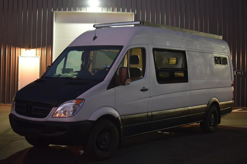 Picture 1/15 of a 2008 Mercedes Benz Sprinter for sale in Charlotte, North Carolina