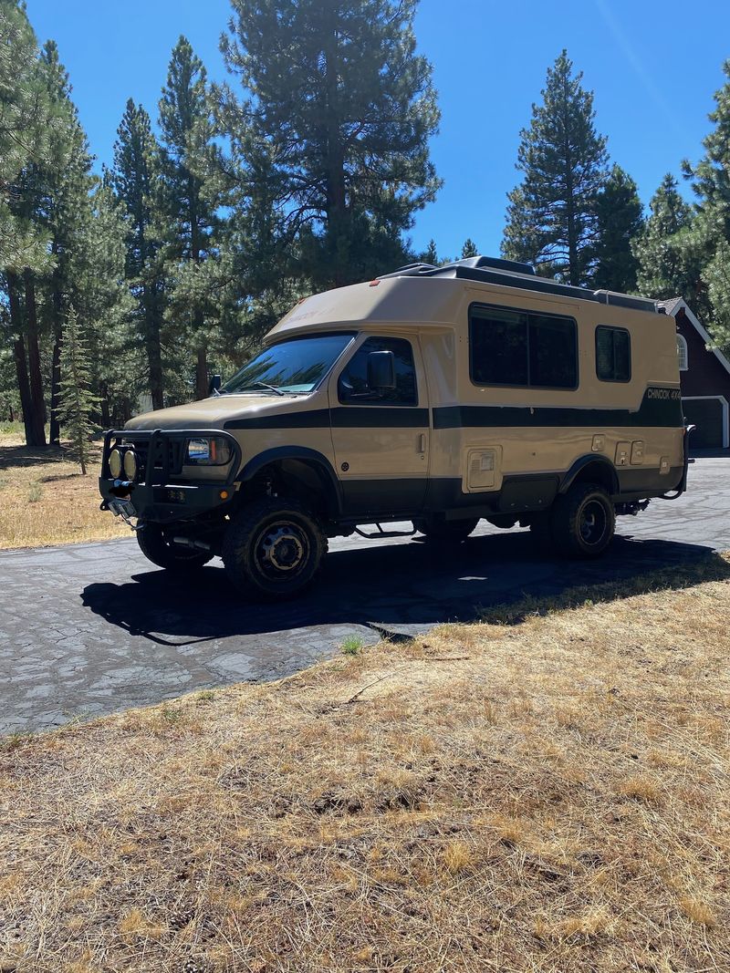 Picture 4/10 of a 1995 Chinook Premier 4x4 for sale in Truckee, California