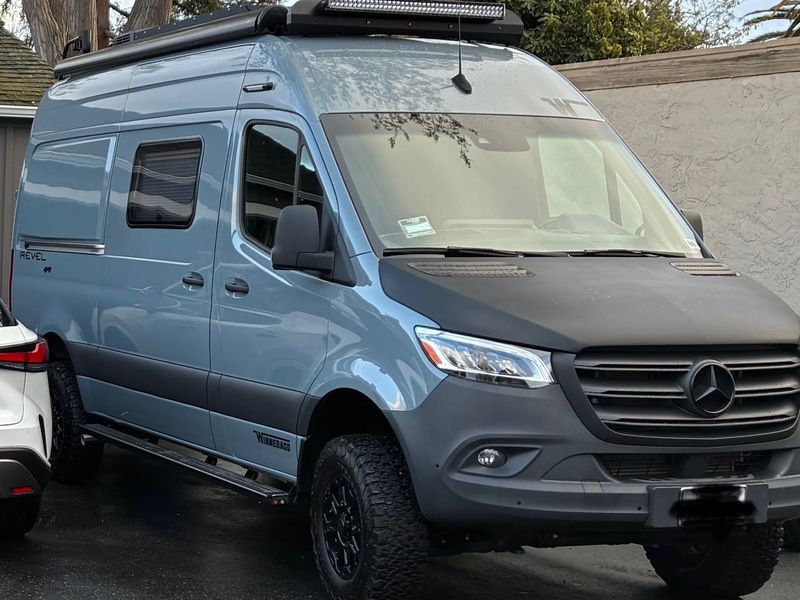 Picture 2/14 of a 2022 Winnebago Revel 44E for sale in Santa Barbara, California