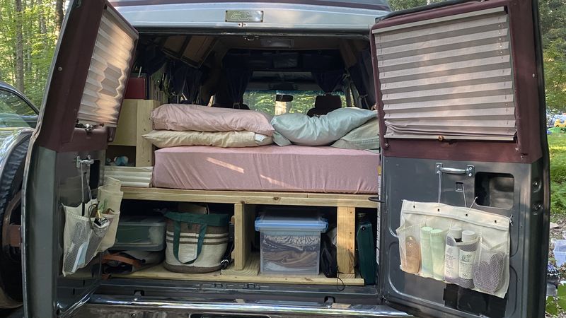 Picture 4/10 of a Custom Hightop 92 G20 Ready to Live In for sale in Flagstaff, Arizona