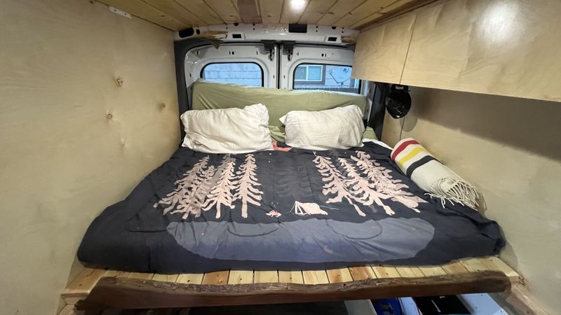 Picture 4/17 of a 2015 Ford Transit 250 Medium Roof for sale in Flagstaff, Arizona