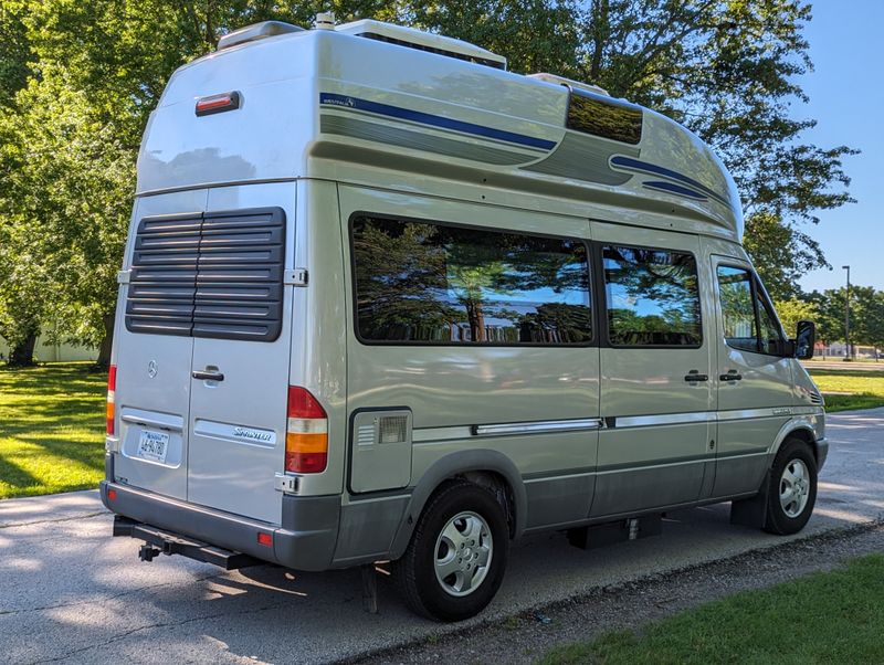 Picture 5/18 of a 2005 Sprinter Westfalia Airstream  for sale in Raymore, Missouri
