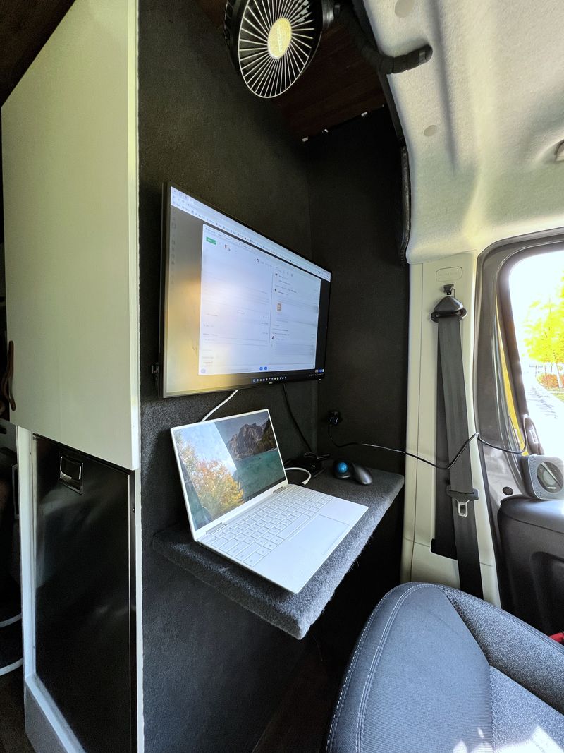 Picture 4/13 of a 2020 Ram Promaster 3500 159″ Extended with OFFICE! for sale in Akron, Colorado