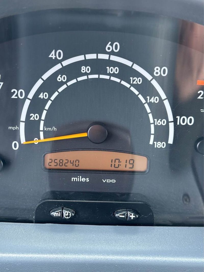 Picture 4/20 of a 2006 Dodge sprinter 2500 144” for sale in Hood River, Oregon