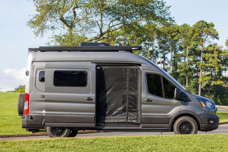 Picture 4/16 of a 2023 Ford Transit HR AWD Custom Adventure Van for sale in Chattanooga, Tennessee