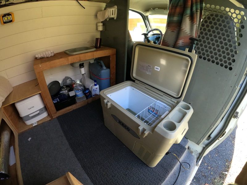 Picture 2/8 of a 2003 Chevrolet Express 2500 6L  for sale in Front Royal, Virginia