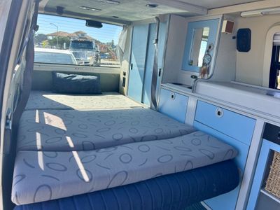 Picture 10/18 of a 2002 Eurovan Winnebago for sale in Santa Cruz, California