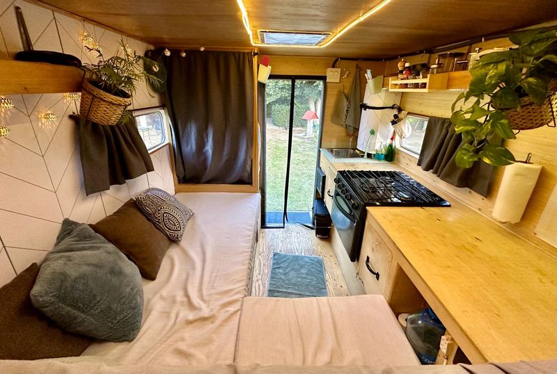 Picture 5/9 of a Dodge RAM 2500 Slide-In Camper for sale in Houston, Texas